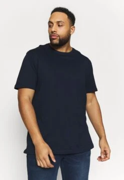 Pier One 2 PACK - T-shirt Basic - Dark Blue/bordeaux 10 Pier One 2 PACK - T-shirt Basic - Dark Blue/bordeaux -Sklep Z Odzieżą Męską 021a469de3c34333aaa51c7bb2be4c26