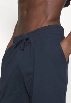 Pier One Piżama - Dark Blue/bordeaux -Sklep Z Odzieżą Męską 054dcd8e459c410aa898a7f88c95e5c4