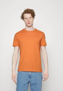 Pier One 5 PACK - T-shirt Basic - Mottled Dark Blue/yellow/orange 15 Pier One 5 PACK - T-shirt Basic - Mottled Dark Blue/yellow/orange -Sklep Z Odzieżą Męską 0894e50060a24b2dbb2f6ba394d53af3