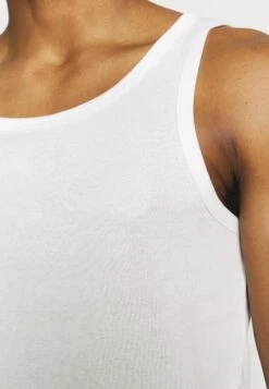 Pier One 3 PACK - Podkoszulki - White -Sklep Z Odzieżą Męską 0b456dc968784ce6b1e3c2c6a68a1299