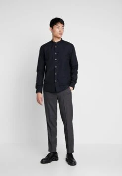 Pier One 2 PACK - Koszula - Oliv/black