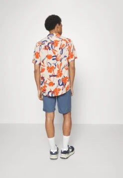 Pier One LINEN BLEND DRAWCORD SHORTS - Szorty - Blue 8 Pier One LINEN BLEND DRAWCORD SHORTS - Szorty - Blue -Sklep Z Odzieżą Męską 0fefc1229bd140f59c628594c0f5cb16