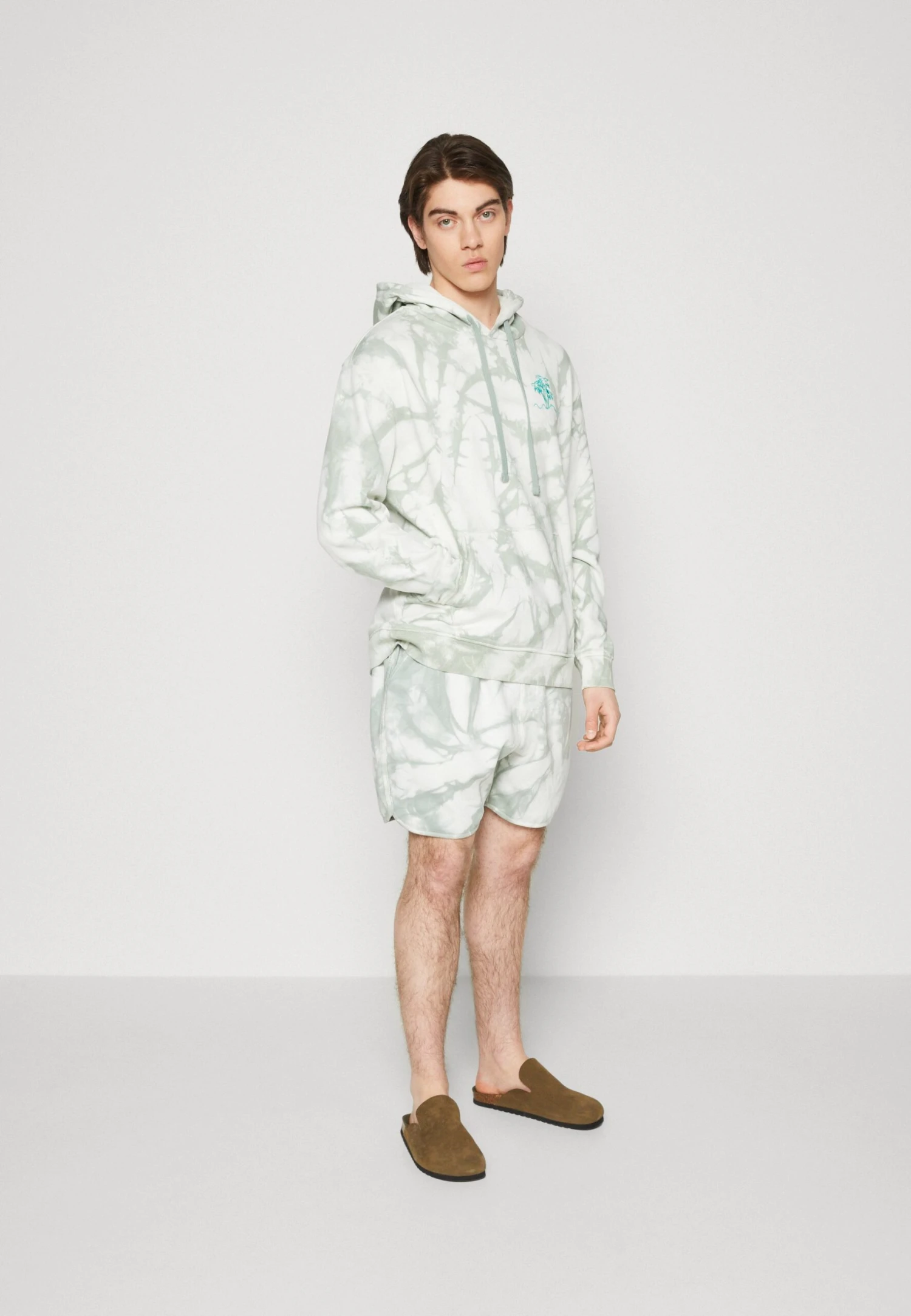 Pier One Bluza Z Kapturem - Green 4 Pier One Bluza Z Kapturem - Green - obrazek 2