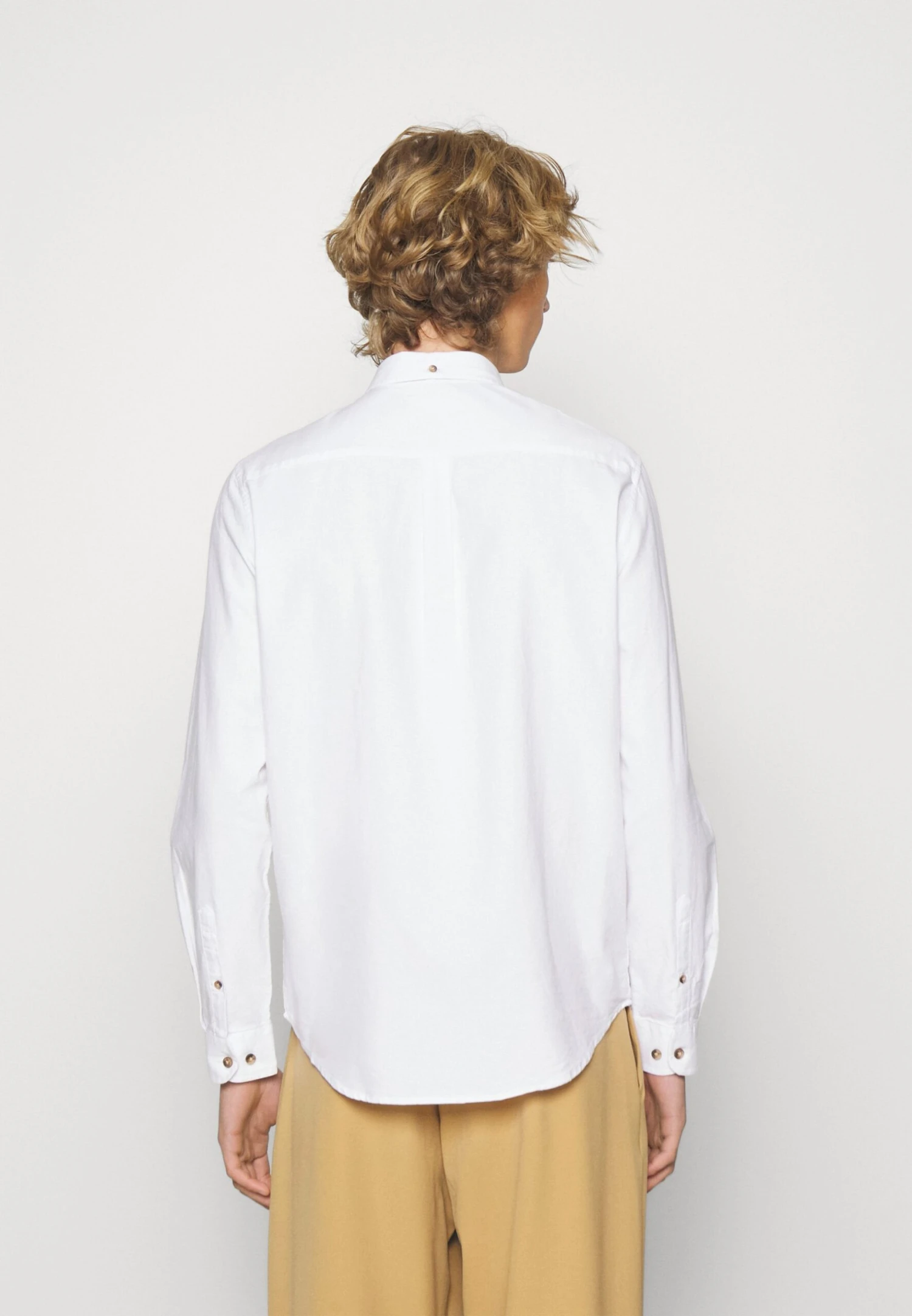 Pier One 2 PACK - Koszula - White/light Blue 7 Pier One 2 PACK - Koszula - White/light Blue - obrazek 5