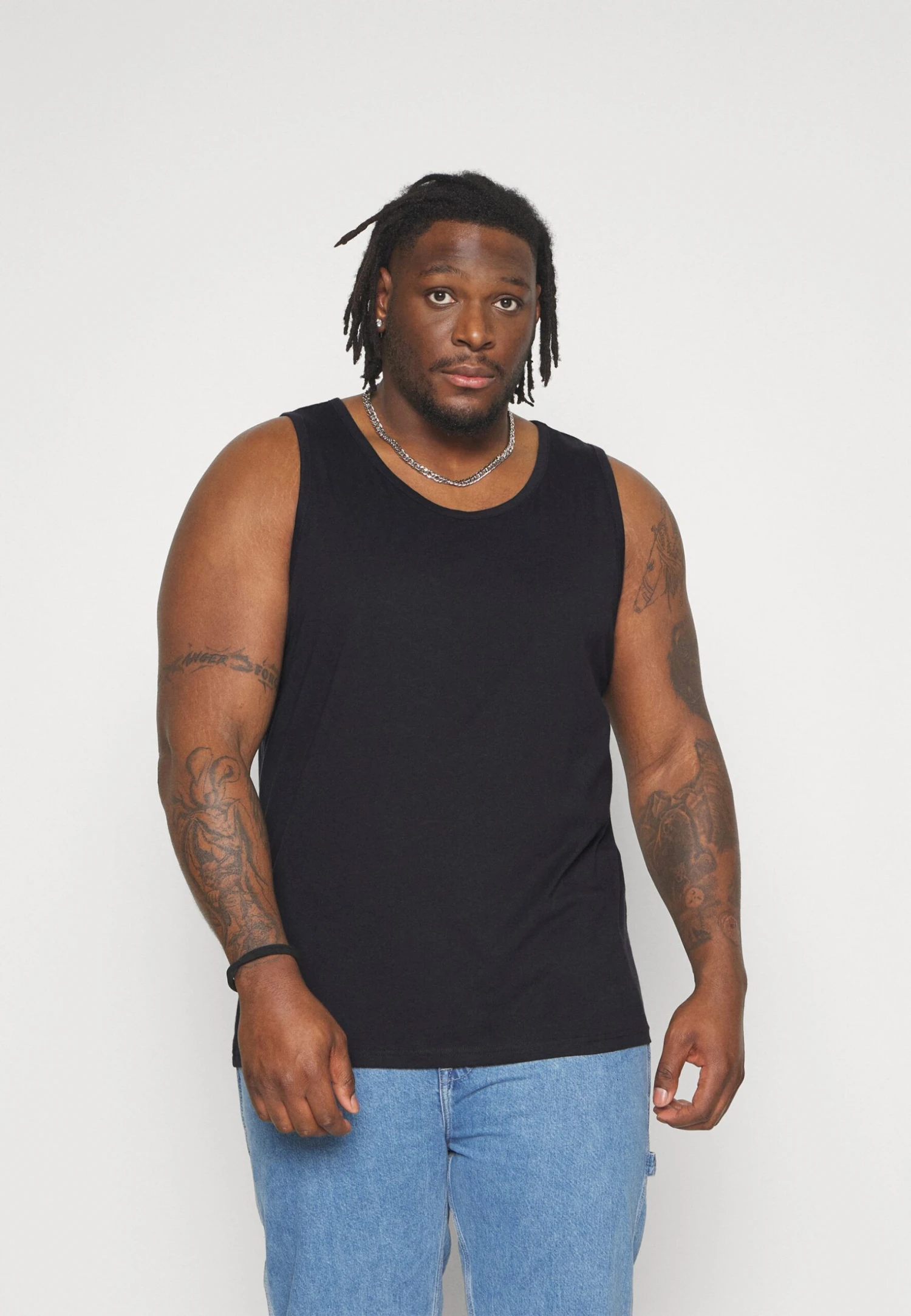 Pier One 3 PACK - Top - Black/grey/khaki 4 Pier One 3 PACK - Top - Black/grey/khaki - obrazek 2