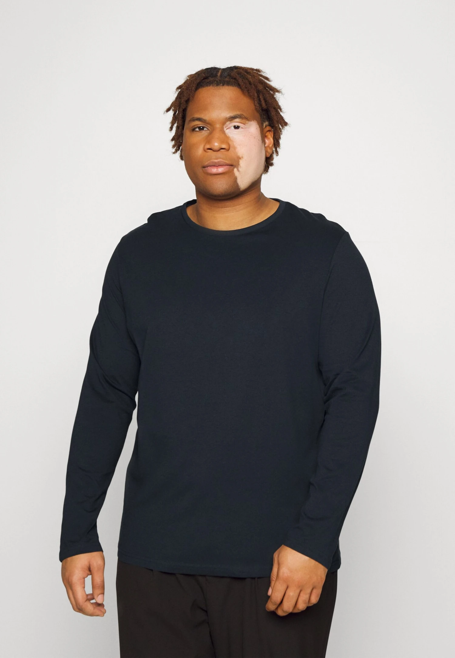 Pier One 2 PACK - Bluzka Z Długim Rękawem - Dark Green/dark Blue 6 Pier One 2 PACK - Bluzka Z Długim Rękawem - Dark Green/dark Blue - obrazek 4