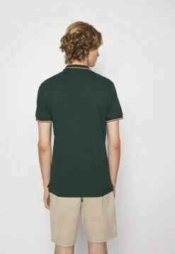 Pier One Koszulka Polo - Dark Green 9 Pier One Koszulka Polo - Dark Green -Sklep Z Odzieżą Męską 2ad443887bb346c6b2efa099004b0b08