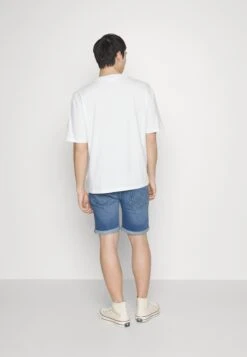 Pier One Szorty Jeansowe - Blue Denim 8 Pier One Szorty Jeansowe - Blue Denim -Sklep Z Odzieżą Męską 318517f1c7444bf1bb8820ee2446ff17