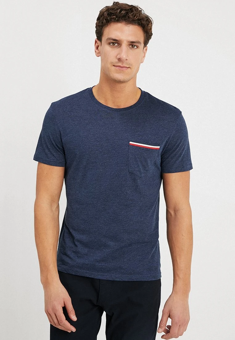 Pier One T-shirt Basic - Mottled Dark Blue 3 Pier One T-shirt Basic - Mottled Dark Blue