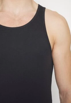 Pier One 5 PACK - Podkoszulki - Black -Sklep Z Odzieżą Męską 407bc49eb8484b319b0969d5dcb61464