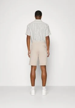 Pier One Spodnie Treningowe - Tan 8 Pier One Spodnie Treningowe - Tan -Sklep Z Odzieżą Męską 4aa2d35f8fdb4e739f8399ebd96345f5