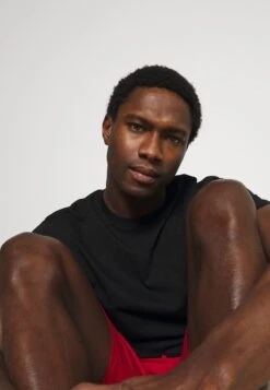 Pier One 3 PACK - Spodnie Od Piżamy - Black/mottled Dark Grey/red -Sklep Z Odzieżą Męską 4f57fa2361ff43dba0b55c4847802e72