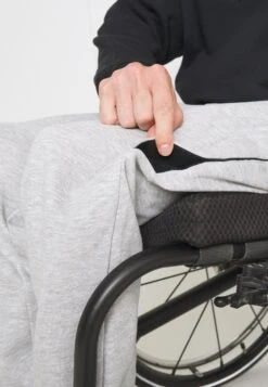 Pier One Spodnie Treningowe - Mottled Light Grey -Sklep Z Odzieżą Męską 5000ff554ae3484eba1baf55bb2ebe1a