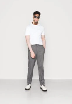 Pier One 10 PACK - T-shirt Basic - White/black