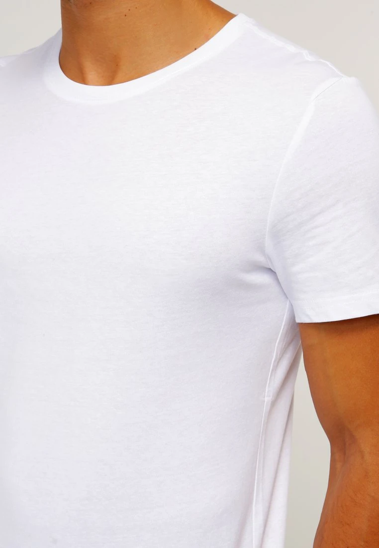 Pier One 2 PACK - T-shirt Basic - White/black 7 Pier One 2 PACK - T-shirt Basic - White/black - obrazek 5