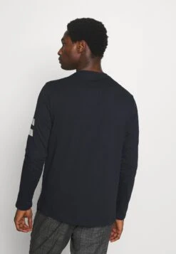 Pier One Bluzka Z Długim Rękawem - Dark Blue -Sklep Z Odzieżą Męską 53072bdb54a1435da7e55ce1ba6ee9b5