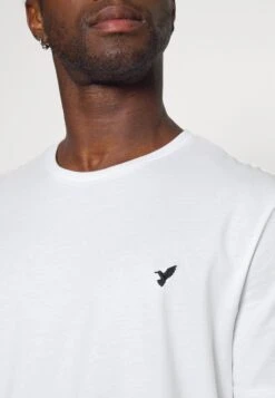 Pier One 5 PACK - T-shirt Basic - White/blue/stone -Sklep Z Odzieżą Męską 5838dd46526247959db36fa669d89e4b