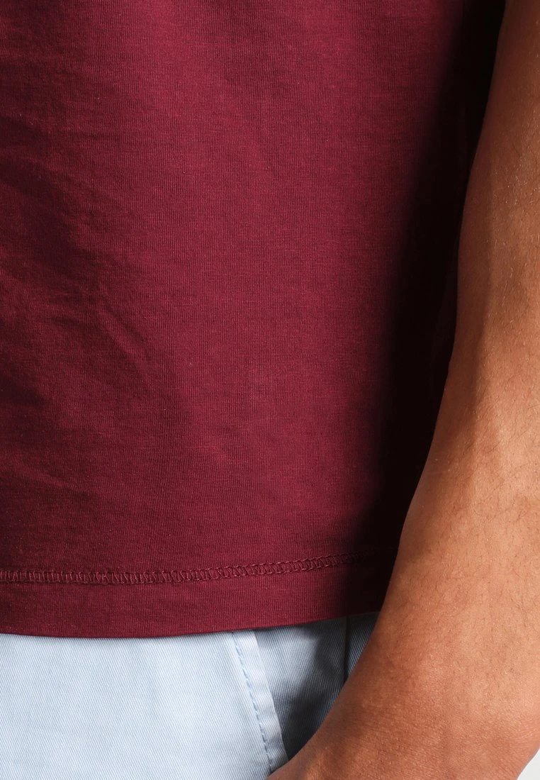 Pier One GARMENT TEE - T-shirt Basic - Bordeaux 8 Pier One GARMENT TEE - T-shirt Basic - Bordeaux - obrazek 6