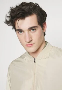 Pier One Kurtka Bomber - Beige -Sklep Z Odzieżą Męską 5e692062430840f0a678357133c5816a