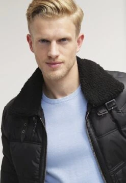 Pier One BASIC CREWNECK - Sweter - Light Blue 11 Pier One BASIC CREWNECK - Sweter - Light Blue -Sklep Z Odzieżą Męską 6157a96c43c94cfb9df8a0cd76dbb9f8