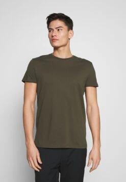 Pier One 5 PACK - T-shirt Basic - Olive/ White/ Navy /yellow /black -Sklep Z Odzieżą Męską 6388f246a6aa4b66b3d378922f10759e
