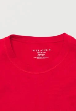 Pier One T-shirt Z Nadrukiem - Red 23 Pier One T-shirt Z Nadrukiem - Red -Sklep Z Odzieżą Męską 674ee8e1625f4c318ec3b7afd6047f10