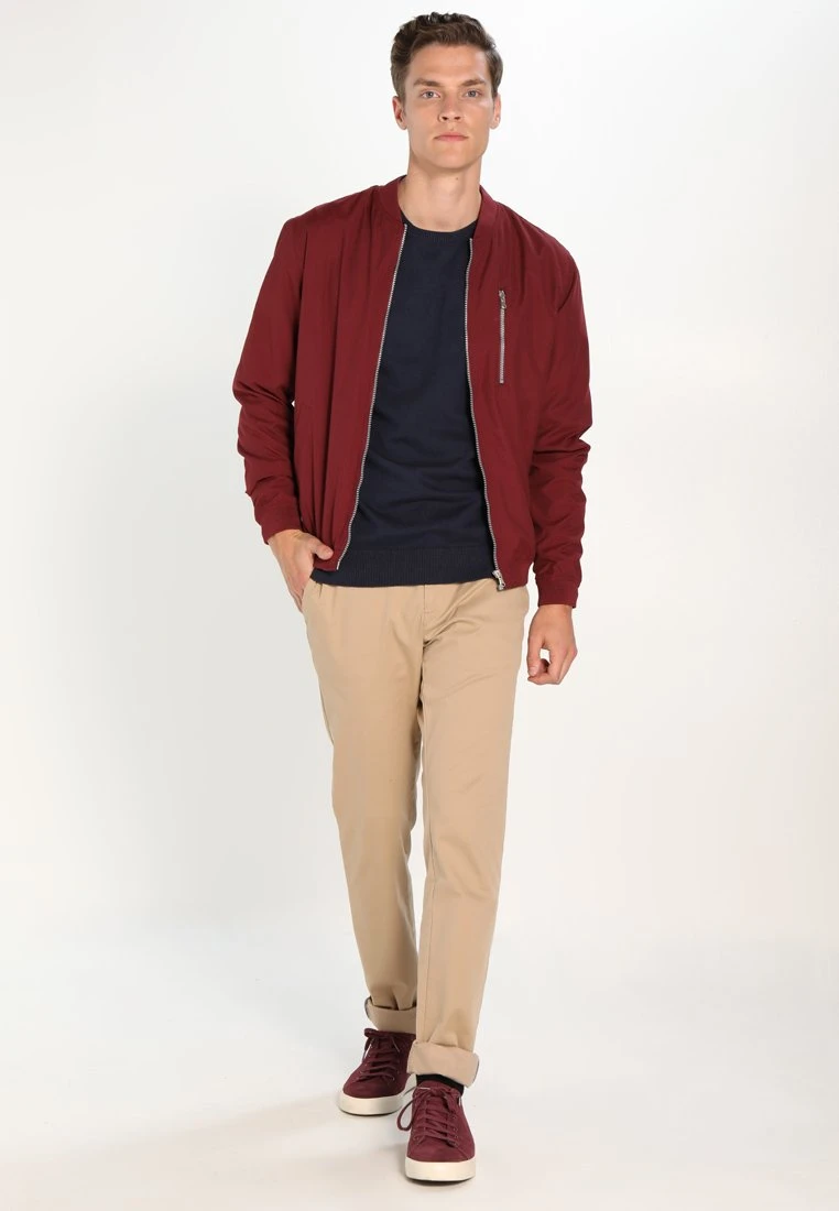 Pier One BASIC CREWNECK - Sweter - Dark Blue 4 Pier One BASIC CREWNECK - Sweter - Dark Blue - obrazek 2