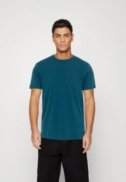 Pier One 7 PACK - T-shirt Basic - Red/silver/royal Blue -Sklep Z Odzieżą Męską 7bce00089b6643adb1fe1daf9bcc4d4f