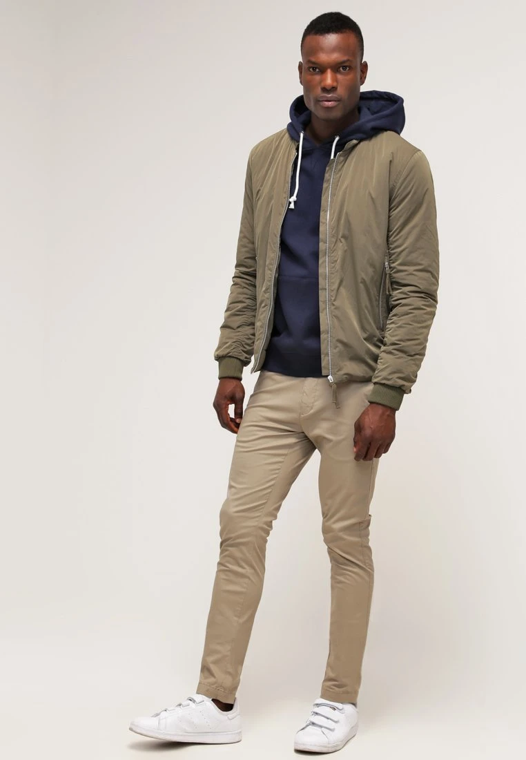 Pier One Bluza Z Kapturem - Navy 4 Pier One Bluza Z Kapturem - Navy - obrazek 2