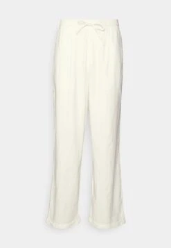 Pier One DRAWCORD TROUSERS LINEN BLEND - Spodnie Materiałowe - White -Sklep Z Odzieżą Męską 82865836bb5b4fff94da44c3eaf1558d
