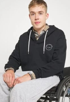 Pier One Spodnie Treningowe - Mottled Light Grey -Sklep Z Odzieżą Męską 8c40d1600b524280bef4c17fda007e71