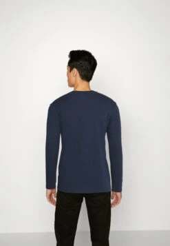 Pier One 3 PACK - Bluzka Z Długim Rękawem - Light Green/beige/dark Blue 13 Pier One 3 PACK - Bluzka Z Długim Rękawem - Light Green/beige/dark Blue -Sklep Z Odzieżą Męską 8e0c10a276854fd29b9af821bb989ec6