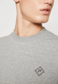 Pier One Bluza - Grey -Sklep Z Odzieżą Męską 8e4928b8f2f04a1f9baea4929b8fba15