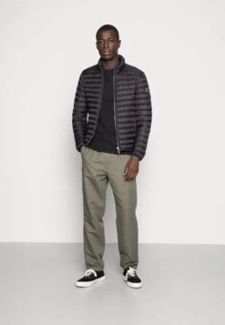 Pier One 5 PACK - T-shirt Basic - Black