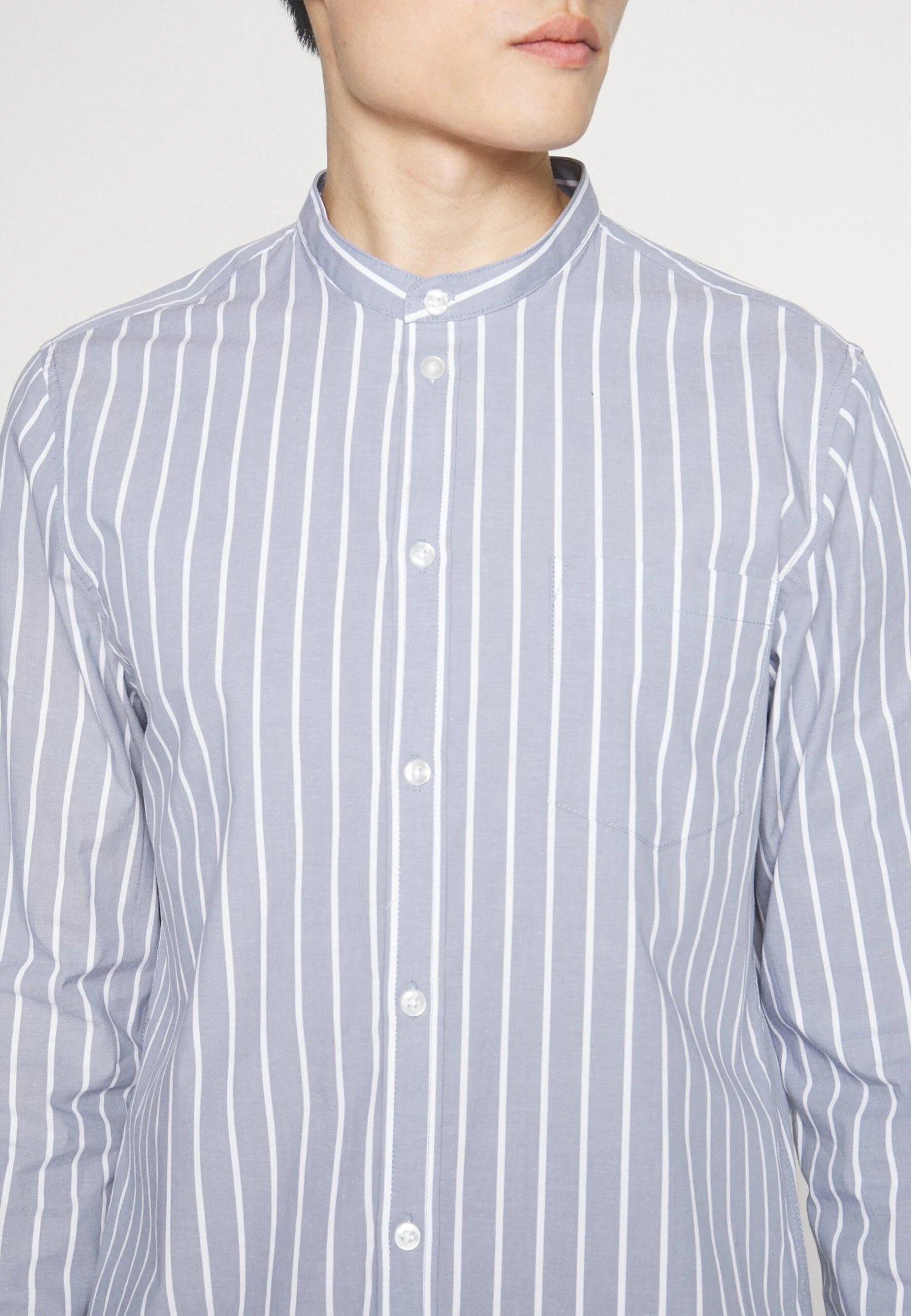 Pier One MUSCLE FIT STAND - Koszula - Blue 8 Pier One MUSCLE FIT STAND - Koszula - Blue - obrazek 6