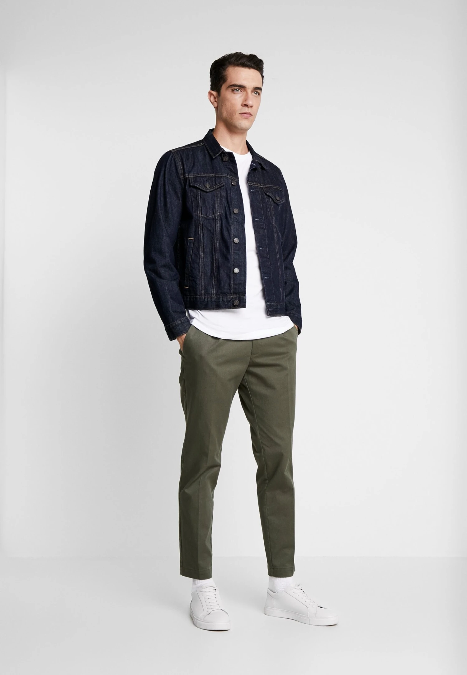 Pier One T-shirt Basic - White 4 Pier One T-shirt Basic - White - obrazek 2