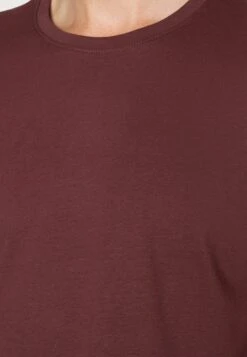 Pier One 5 PACK - T-shirt Basic - Bordeaux/light Grey/brown -Sklep Z Odzieżą Męską b3b82d7abcbb40a5b2a40e8096a778d2