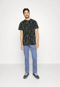 Pier One 2 PACK - T-shirt Z Nadrukiem - White/multi-coloured