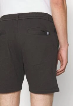 Pier One Spodnie Treningowe - Black 12 Pier One Spodnie Treningowe - Black -Sklep Z Odzieżą Męską bd88ff4983f84a9f8f870366d9fff2ee