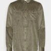 Pier One CORDUROY OVERSHIRT - Koszula - Khaki -Sklep Z Odzieżą Męską c1328894408d43f0ba0d5179b0ddb4ec