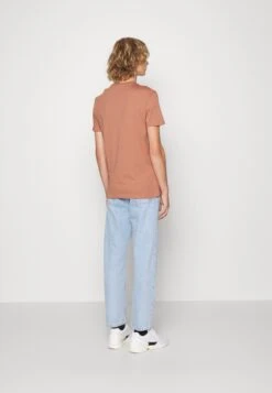 Pier One 5 PACK - T-shirt Basic - Stone/blue/mottled Light Grey - -Sklep Z Odzieżą Męską c9bae0fa22bc47bbb8680e205bc25866