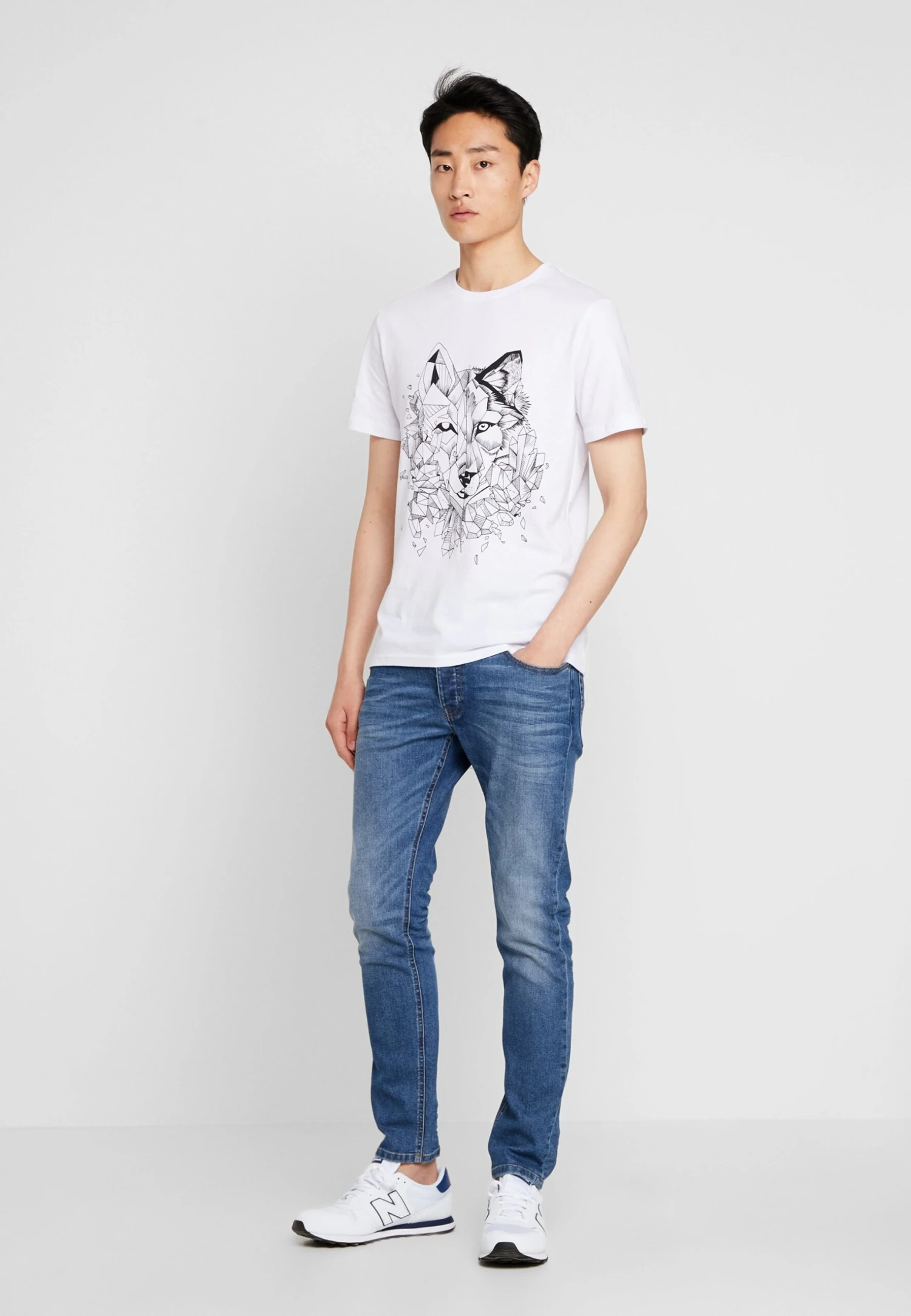 Pier One T-shirt Z Nadrukiem - White 4 Pier One T-shirt Z Nadrukiem - White - obrazek 2