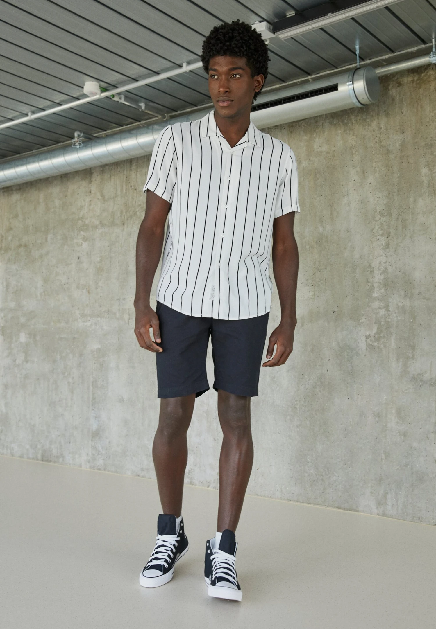 Pier One 2 PACK - Koszula - Black/white 3 Pier One 2 PACK - Koszula - Black/white