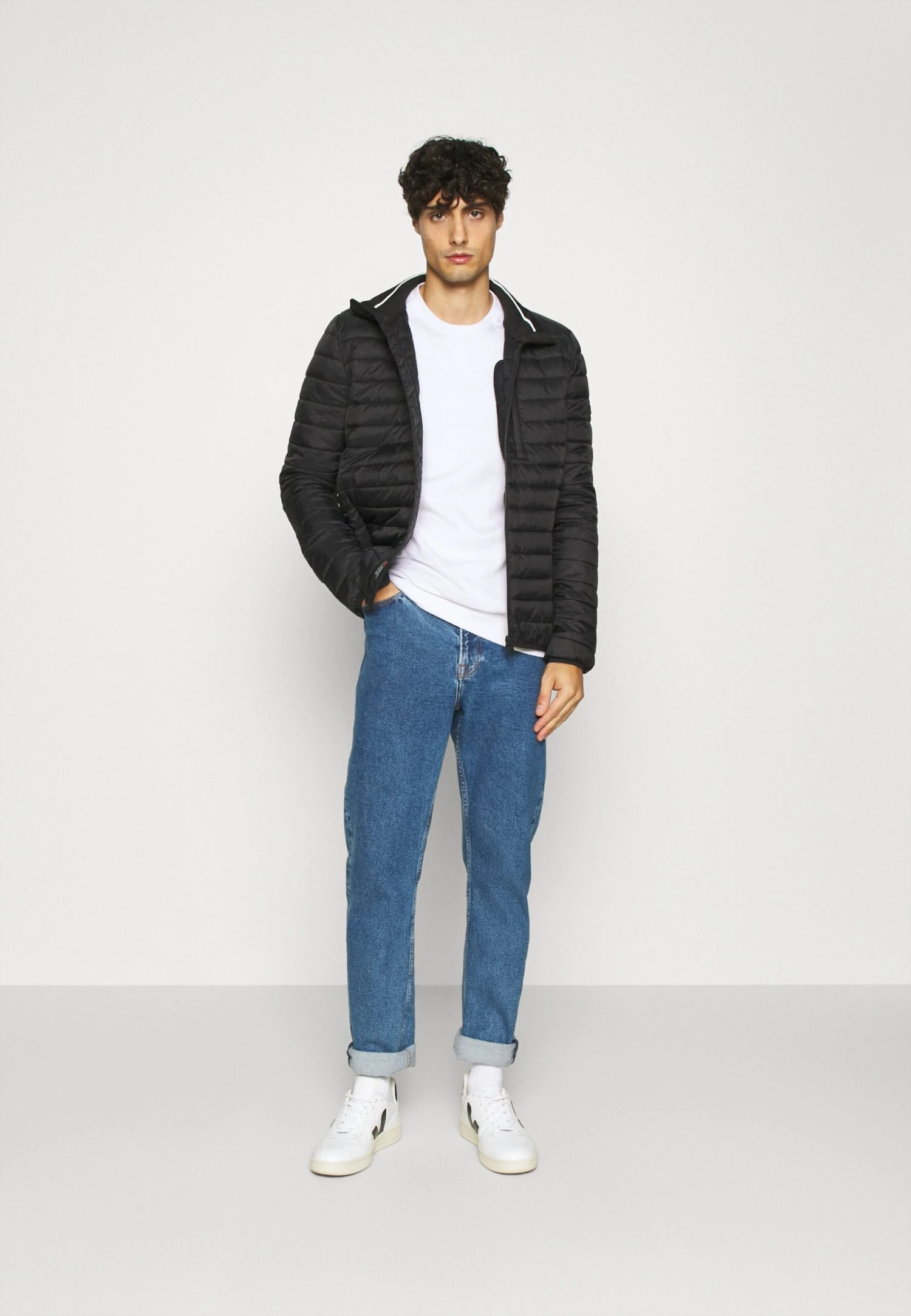 Pier One 2 PACK - Bluza - White/black 3 Pier One 2 PACK - Bluza - White/black