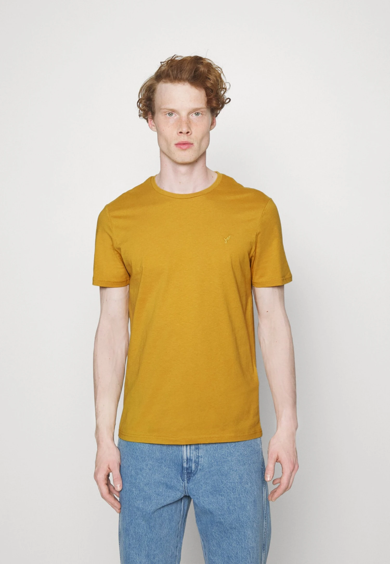 Pier One 5 PACK - T-shirt Basic - Mottled Dark Blue/yellow/orange 4 Pier One 5 PACK - T-shirt Basic - Mottled Dark Blue/yellow/orange - obrazek 2