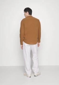 Pier One Jeansy Relaxed Fit - White Denim 9 Pier One Jeansy Relaxed Fit - White Denim -Sklep Z Odzieżą Męską e11819d72efe4076aafbce6a6ab1c190