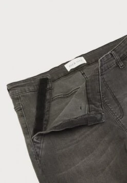 Pier One Jeansy Straight Leg - Grey Denim 17 Pier One Jeansy Straight Leg - Grey Denim -Sklep Z Odzieżą Męską e22ad79e28aa47c8a958004be9c8beab