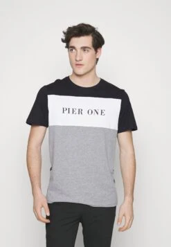 Pier One T-shirt Z Nadrukiem - Black
