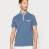 Pier One Koszulka Polo - Dark Blue/light Blue 1 Pier One Koszulka Polo - Dark Blue/light Blue -Sklep Z Odzieżą Męską e874cb5c58a045988d7b572366f55916