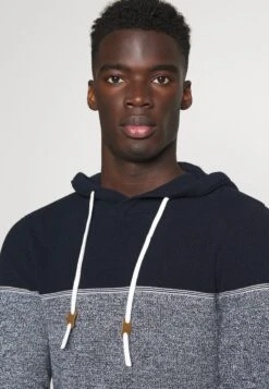 Pier One Bluza Z Kapturem - Dark Blue 11 Pier One Bluza Z Kapturem - Dark Blue -Sklep Z Odzieżą Męską eac18c23b43d4e8b864456de912f7c93